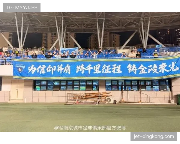 南京城市针对中甲联赛竞争环境调整战术体系